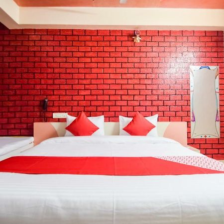 Hotel Palak Palace Udaipur Dış mekan fotoğraf