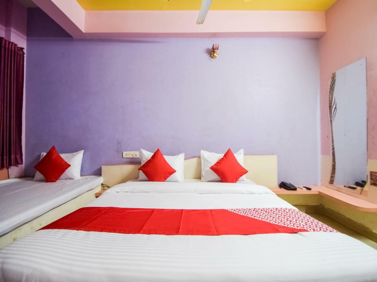 Hotel Palak Palace Udaipur Dış mekan fotoğraf