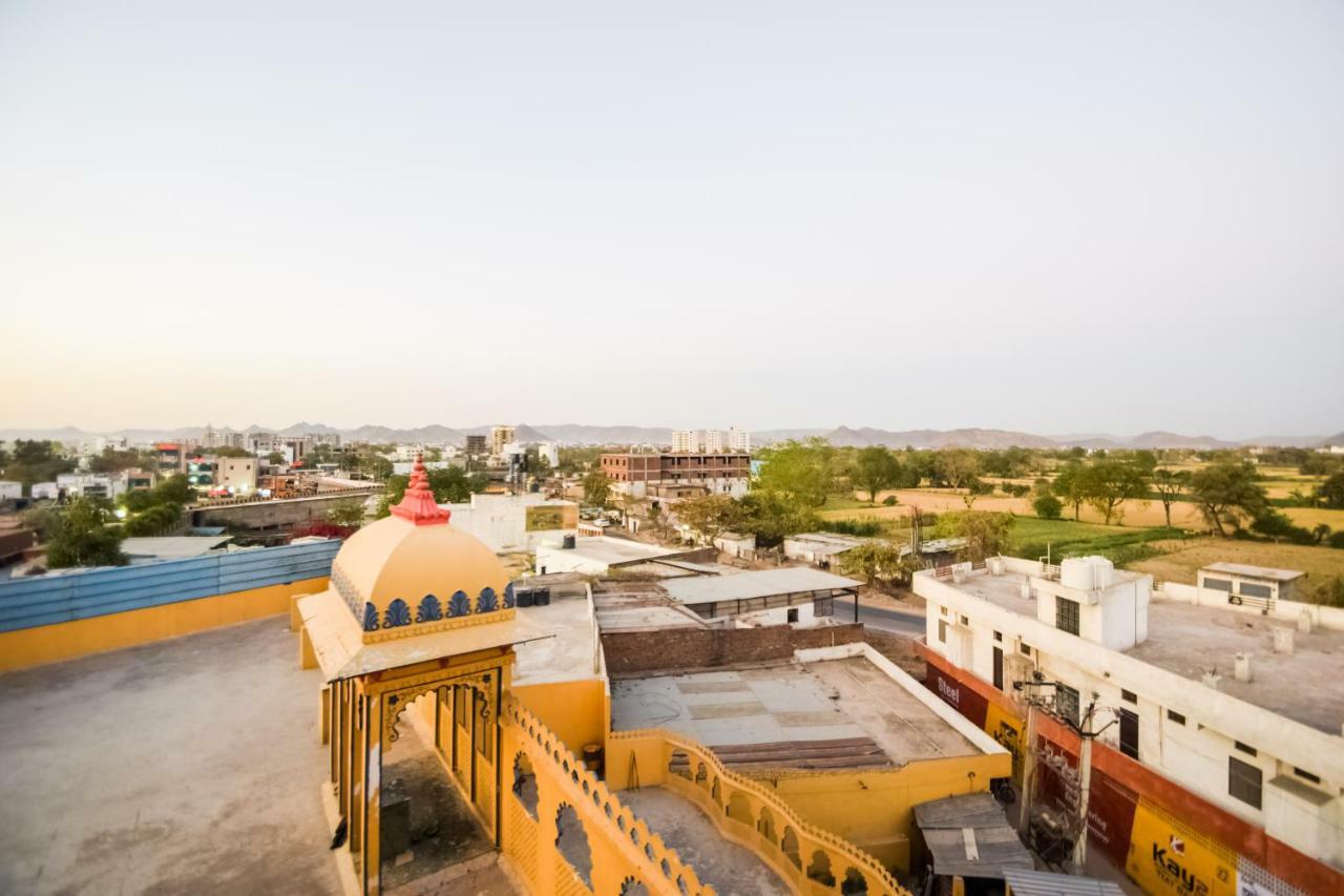 Hotel Palak Palace Udaipur Dış mekan fotoğraf