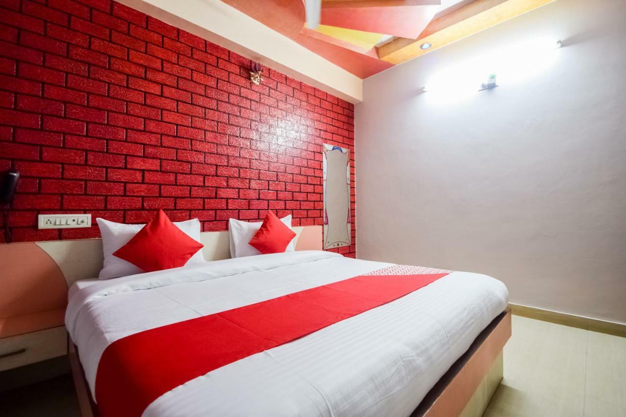 Hotel Palak Palace Udaipur Dış mekan fotoğraf